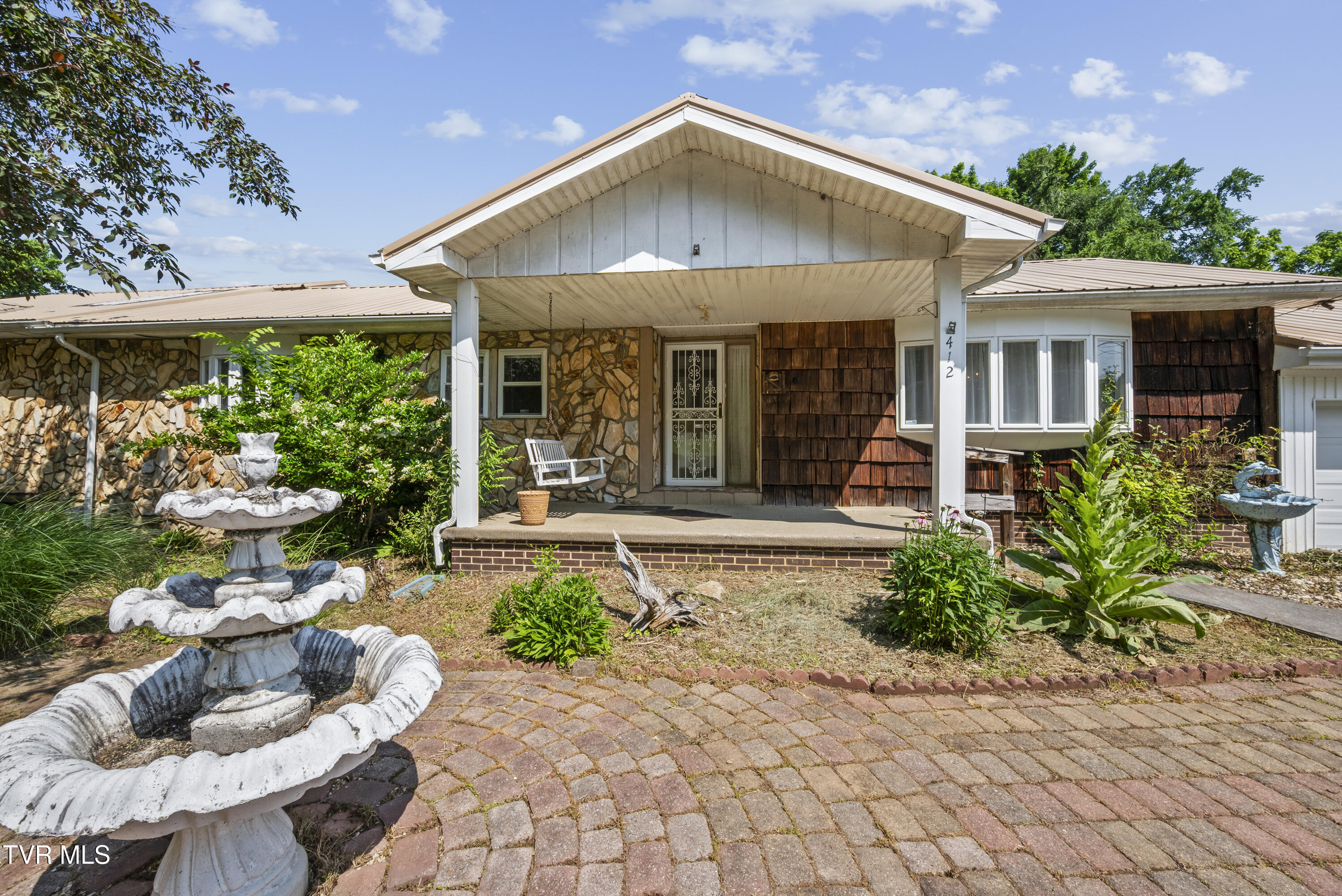 412 Baywood Drive, Piney Flats, Tennessee image 37