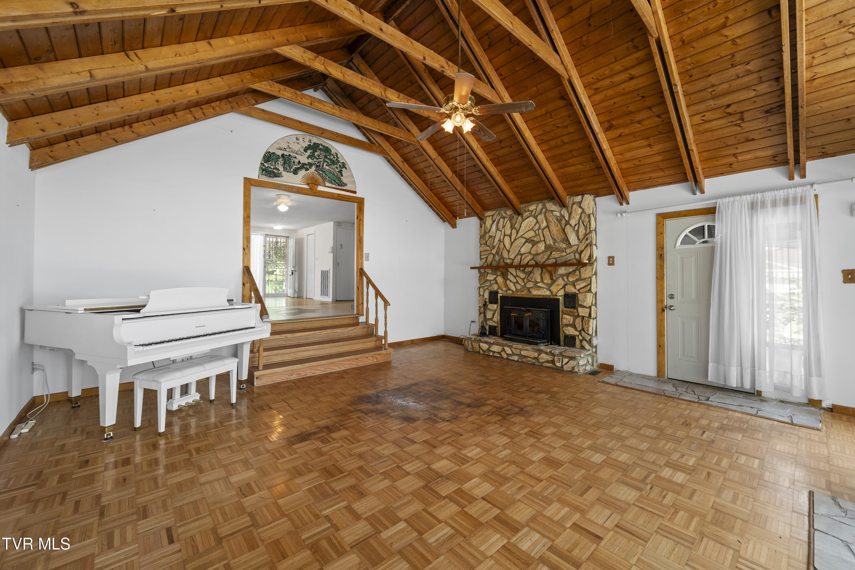 412 Baywood Drive, Piney Flats, Tennessee image 8