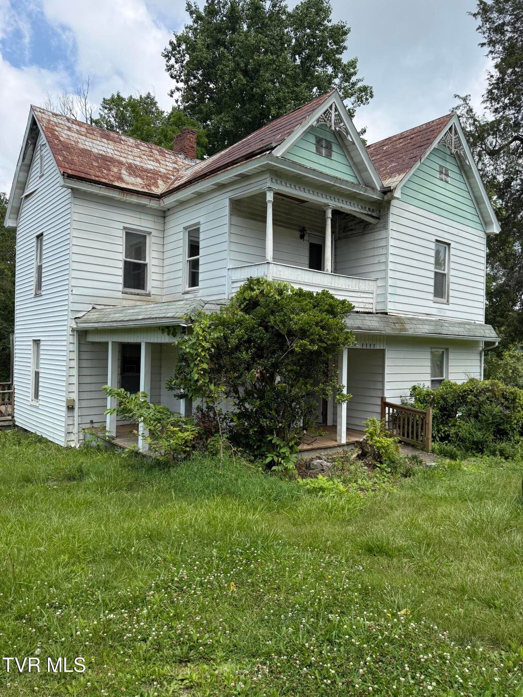 Photo of 2236 Vance Tank Road, Bluff City, TN 37618 (MLS # 9997530)