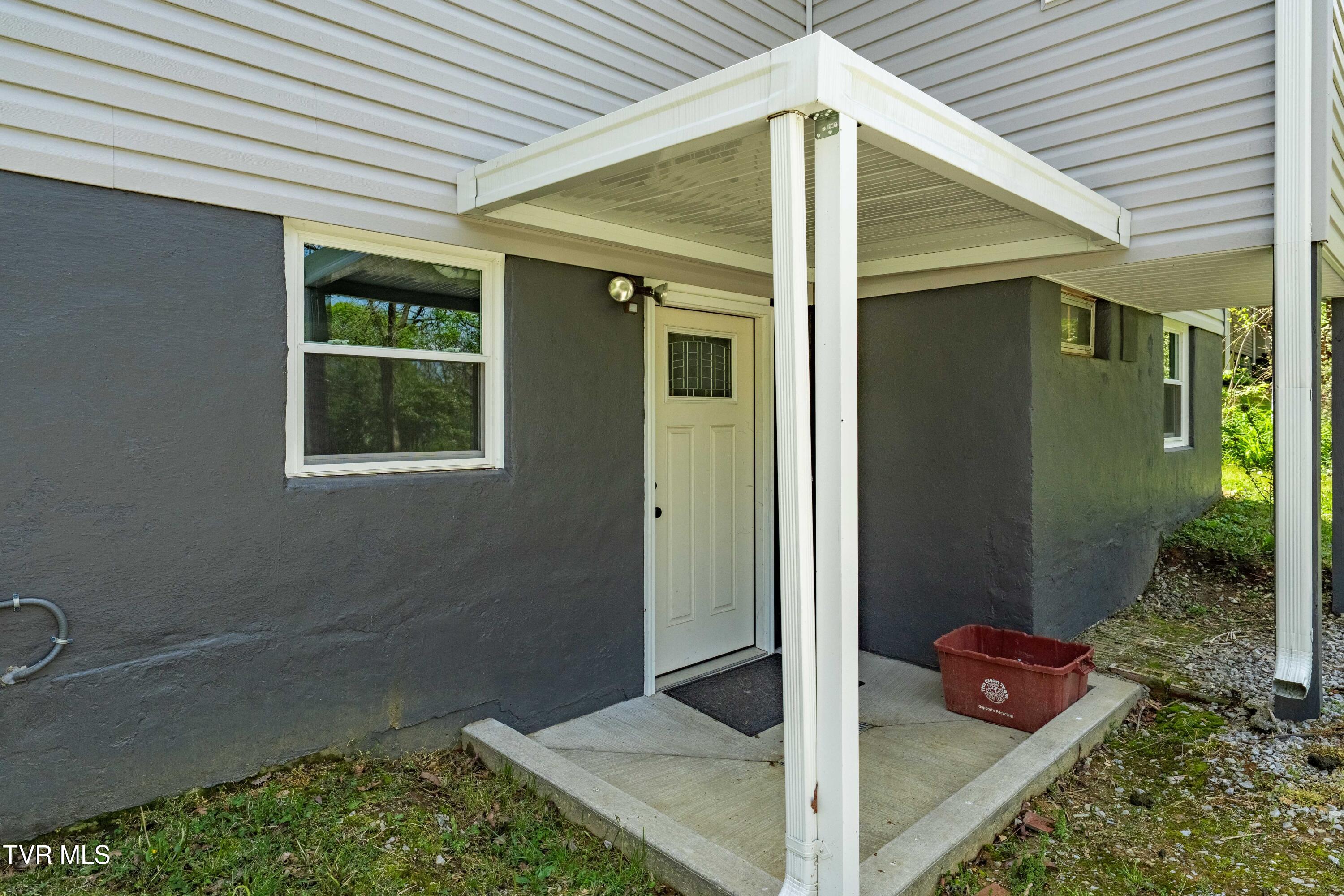 400 Poplar Street, Johnson City, Tennessee image 24