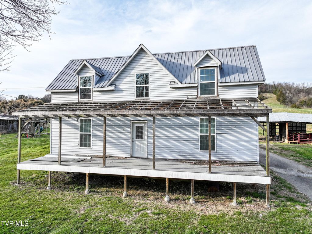 Photo of 2512 Old Parrottsville Highway, Parrottsville, TN 37843 (MLS # 9991977)