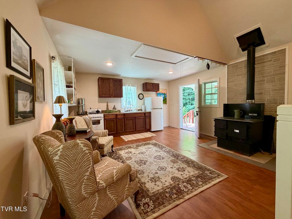 Photo of 372 Ingram Branch Road, Roan Mountain, TN 37687 (MLS # 9996151)