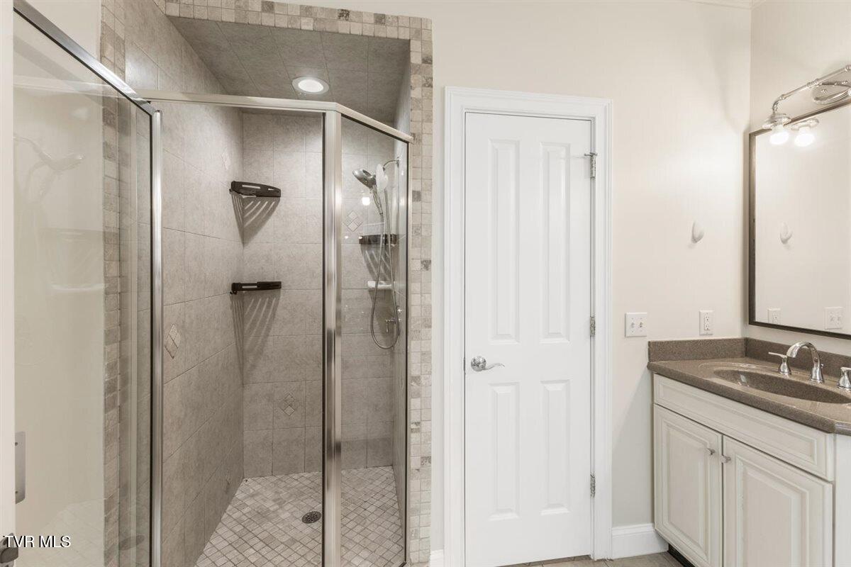 773 Waterstone Circle, Greeneville, Tennessee image 48