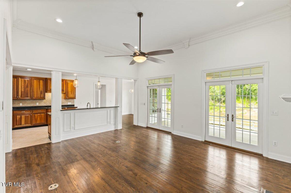 773 Waterstone Circle, Greeneville, Tennessee image 25