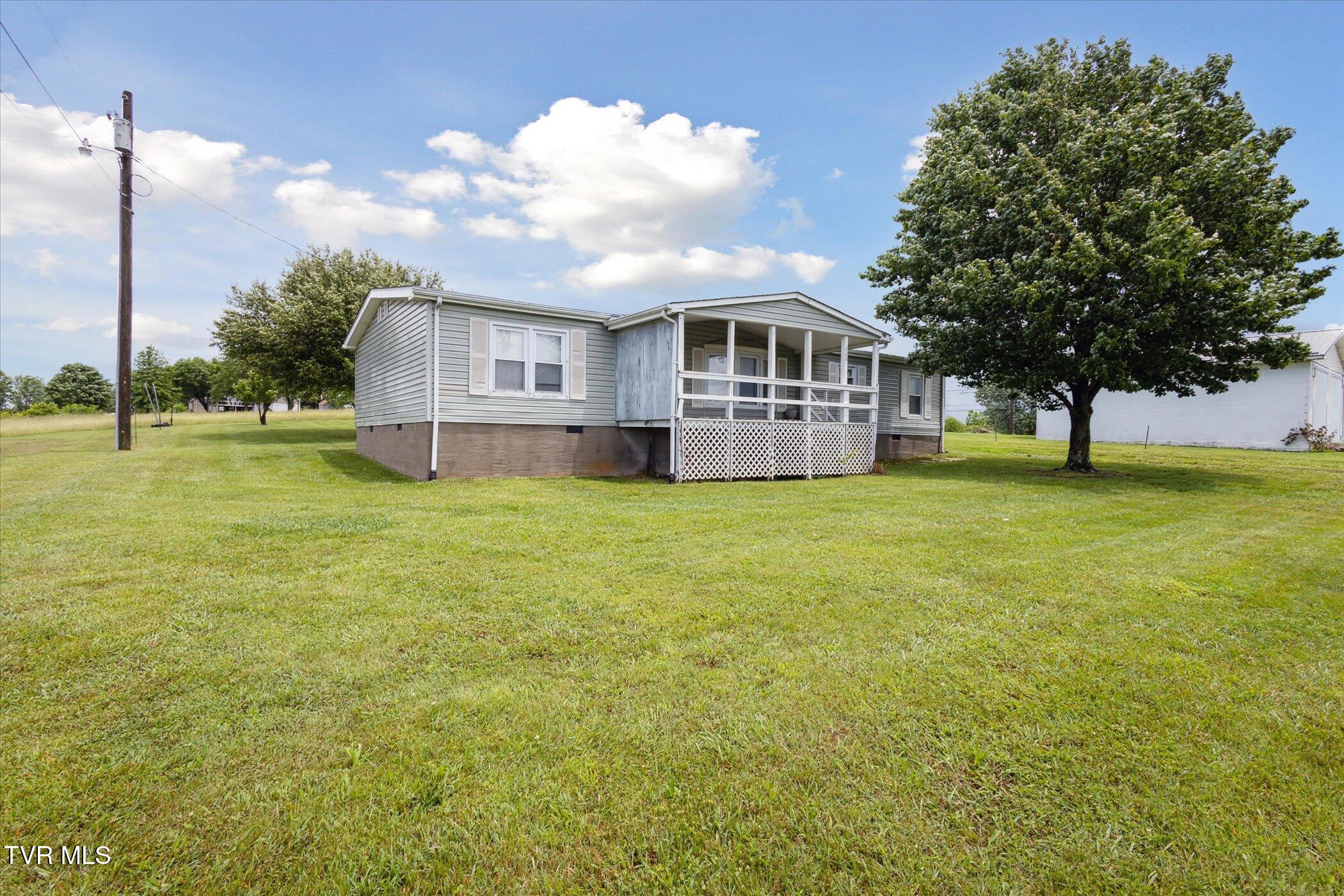 222 Massengill Place, Bluff City, Tennessee image 2