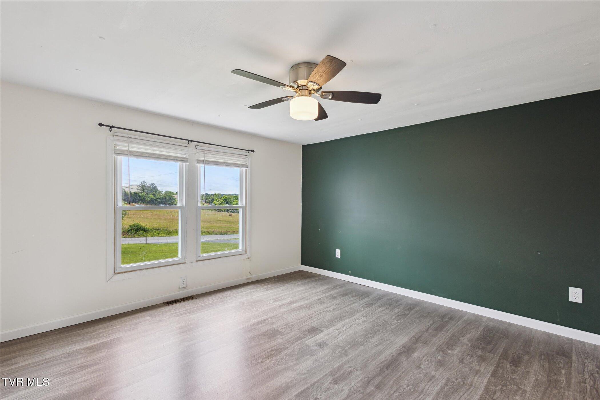 222 Massengill Place, Bluff City, Tennessee image 15