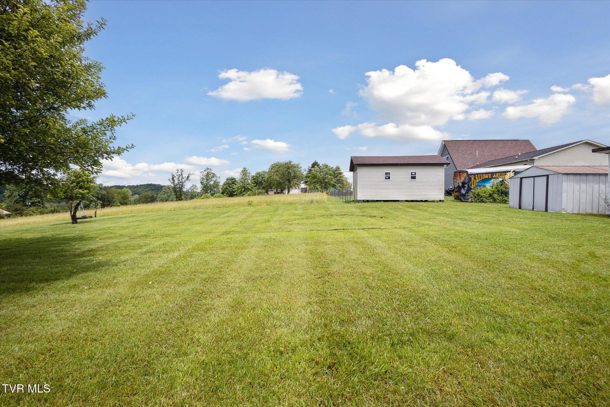 222 Massengill Place, Bluff City, Tennessee image 28