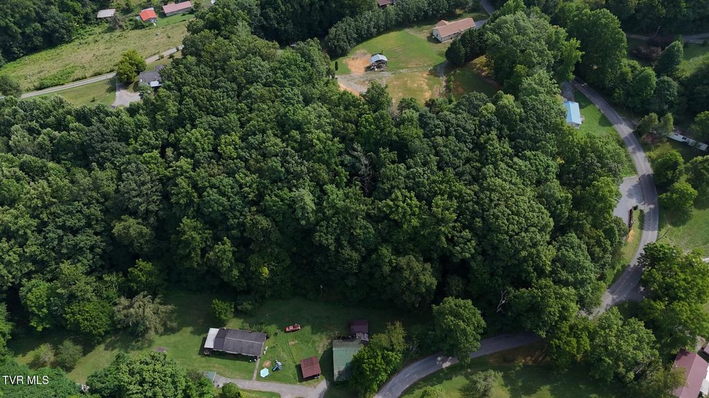 Photo of 7 Crystal Lane #Tract 7, Unicoi, TN 37692 (MLS # 9991558)