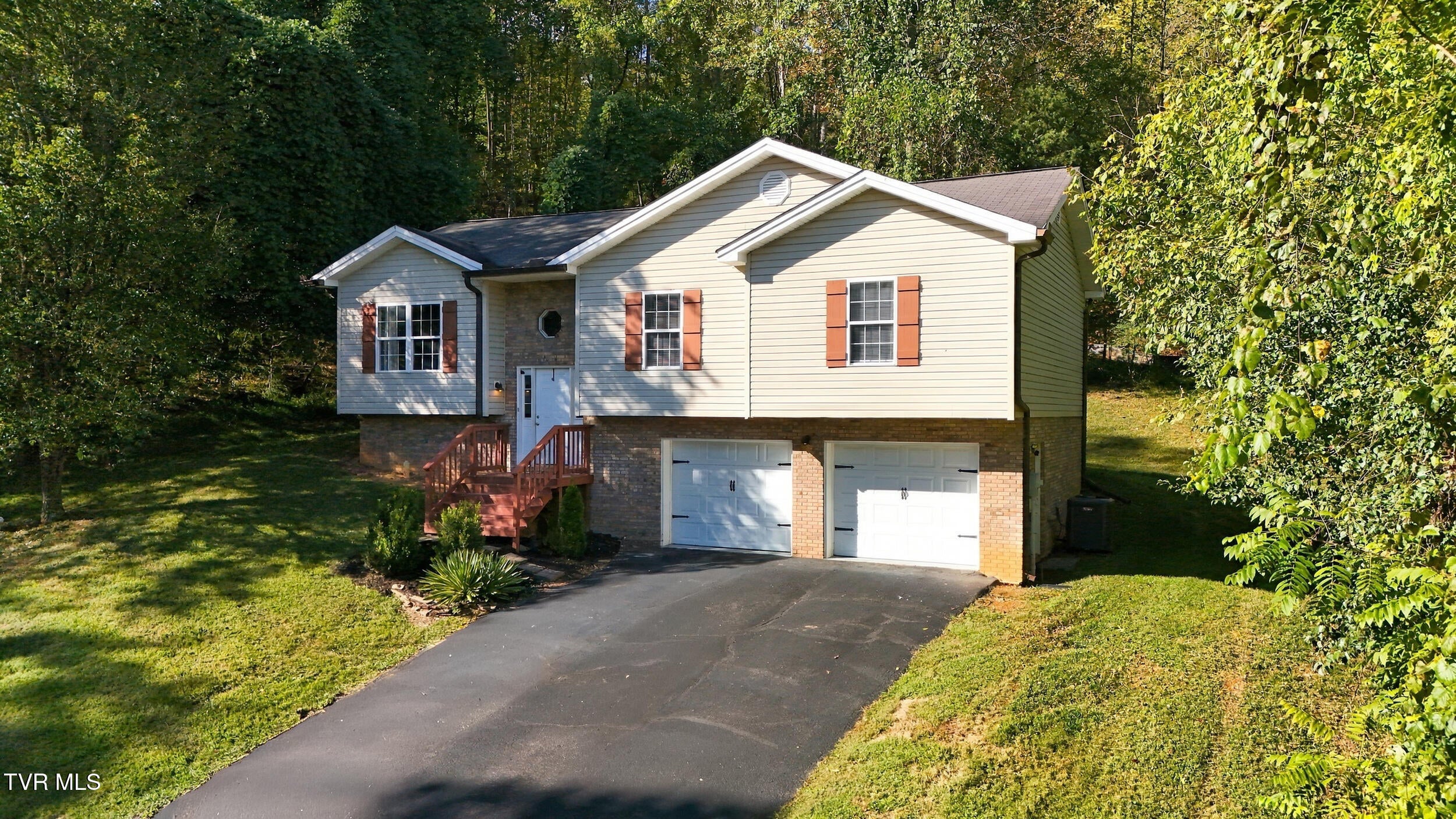 4405 Morningstar Court
