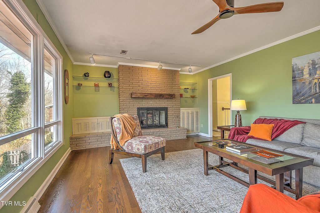 Photo of 4534 Brookridge Drive, Kingsport, TN 37664 (MLS # 9991048)