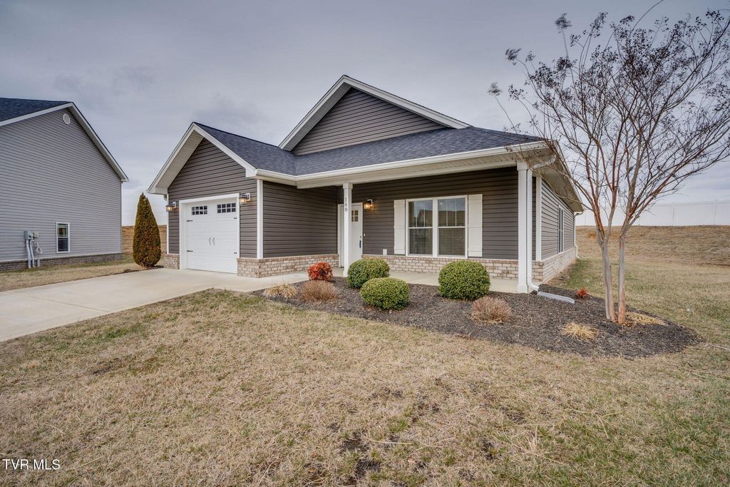 Photo of 168 Gunners Way, Gray, TN 37615 (MLS # 9990673)