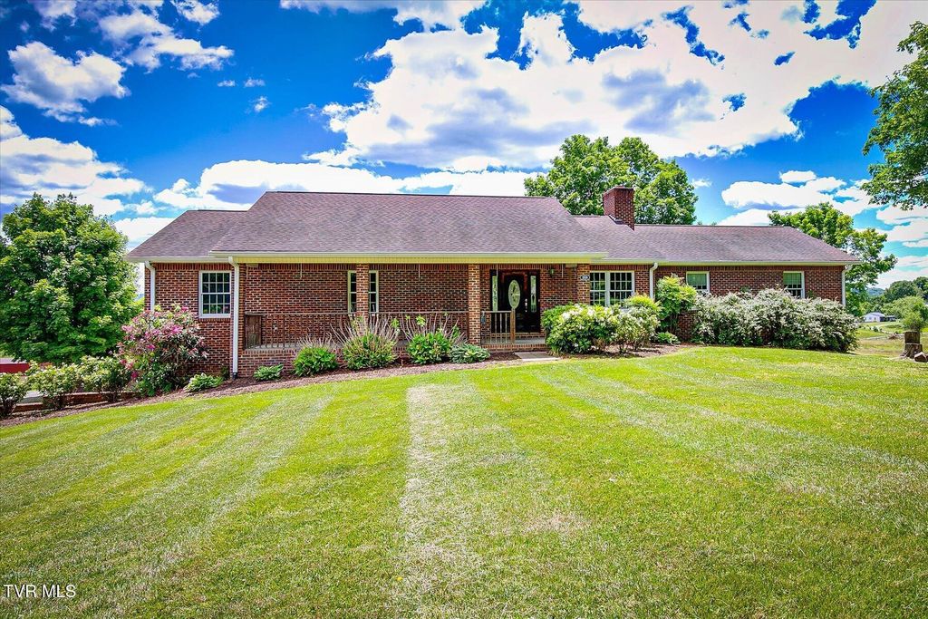 Photo of 268 Byington Road, Rogersville, TN 37857 (MLS # 9995472)