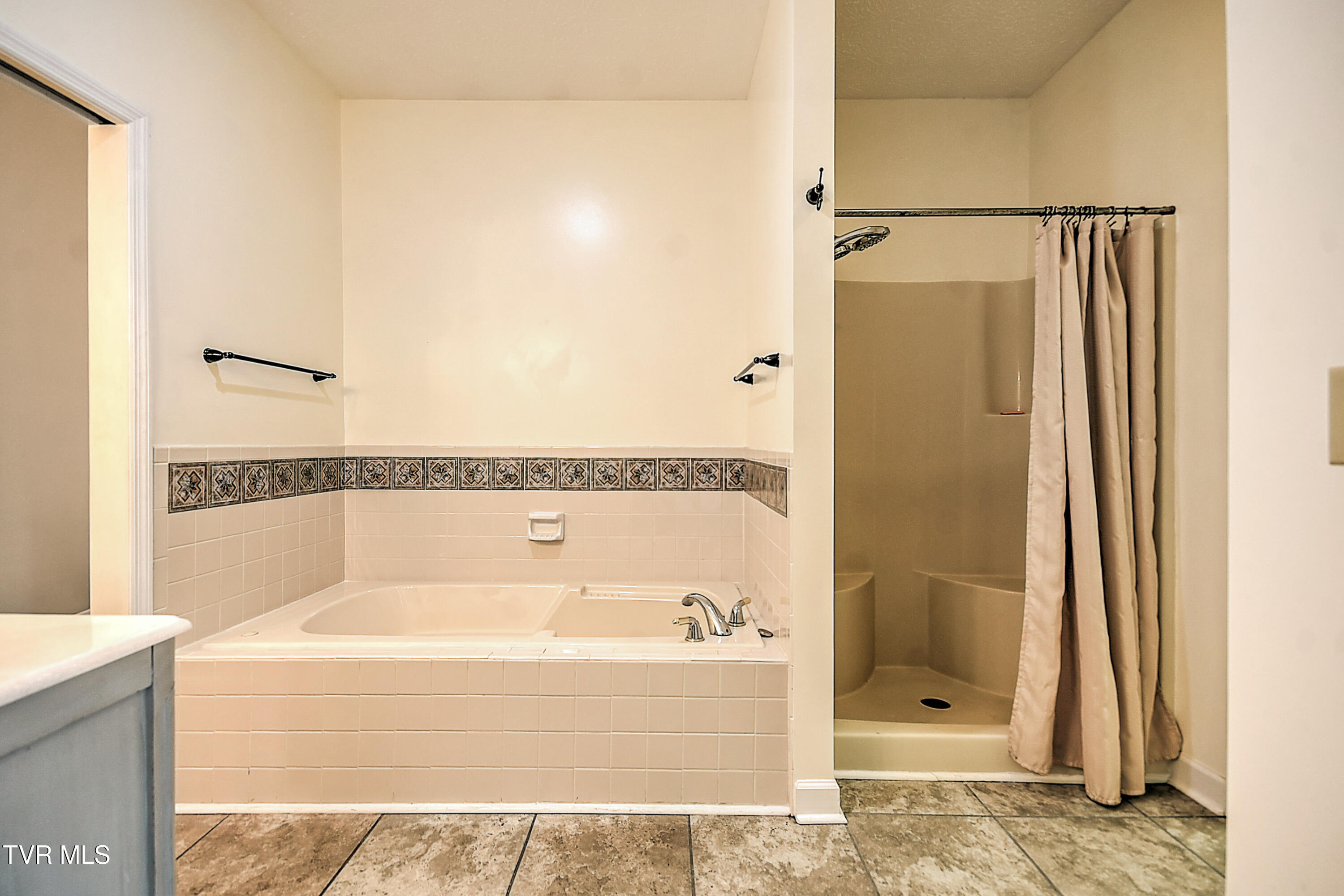2533 Rivermont Circle, Kingsport, Tennessee image 34