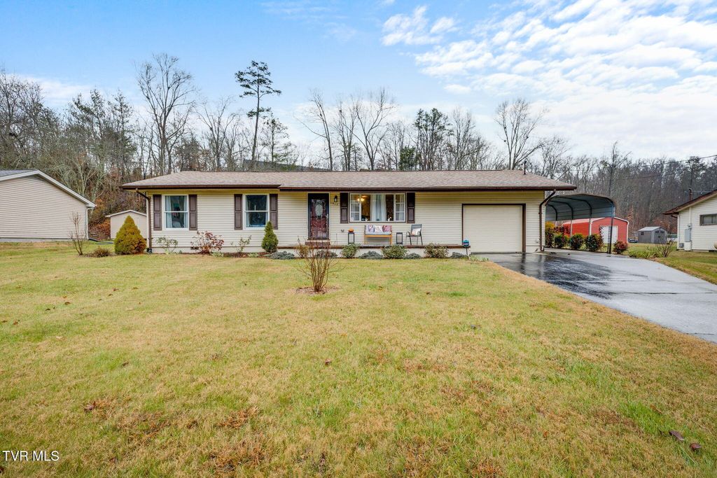 Photo of 1913 Diana Road, Kingsport, TN 37660 (MLS # 9988939)