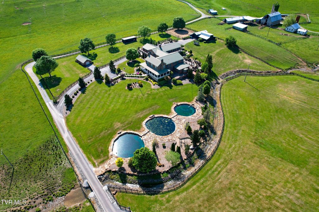 Photo of 24479 Reflection Lane, Abingdon, VA 24210 (MLS # 9992674)