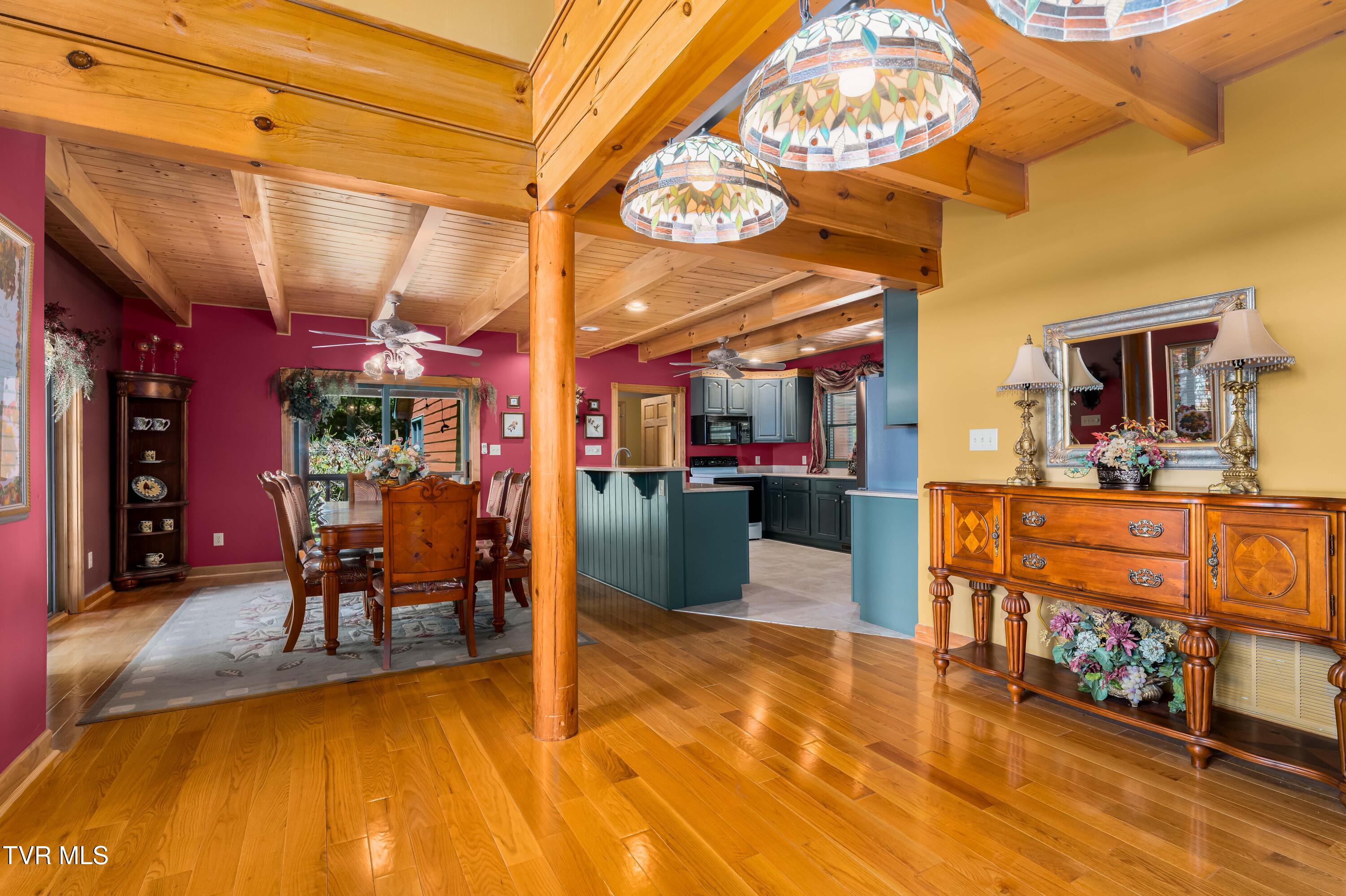 203 Bear Ridge Drive, Butler, Tennessee image 16