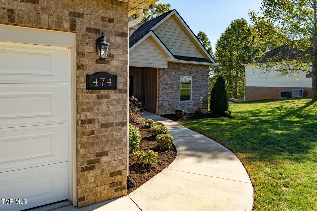 474 Grovemont Place, Piney Flats, Tennessee image 3