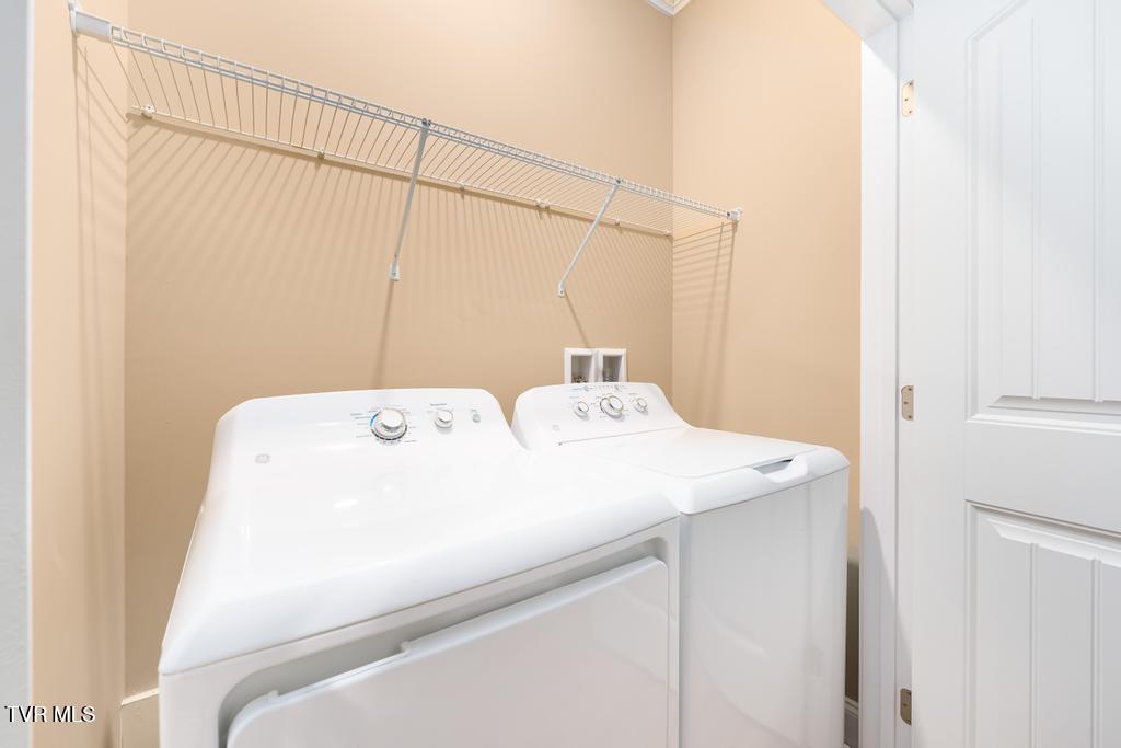 474 Grovemont Place, Piney Flats, Tennessee image 35