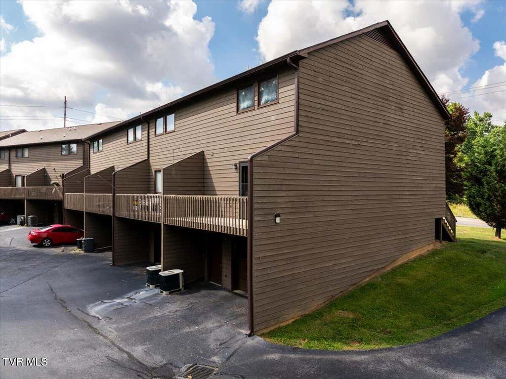 Photo of 2028 Oakland Avenue # 18, Johnson City, TN 37601 (MLS # 9997009)