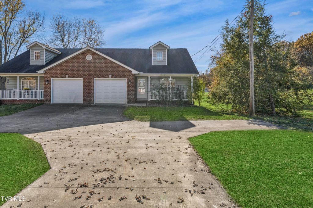 Photo of 110 Warrior Lane #2, Johnson City, TN 37601 (MLS # 9988035)