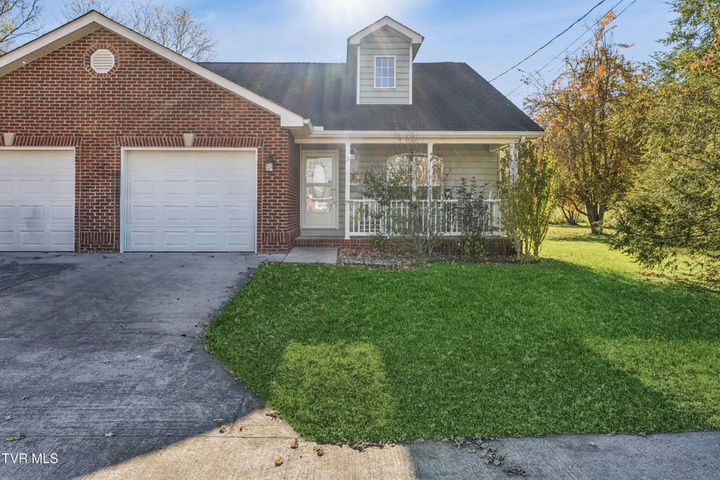 Photo of 110 Warrior Lane #2, Johnson City, TN 37601 (MLS # 9988035)