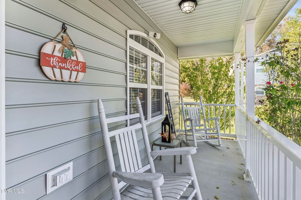 Photo of 110 Warrior Lane #2, Johnson City, TN 37601 (MLS # 9988035)