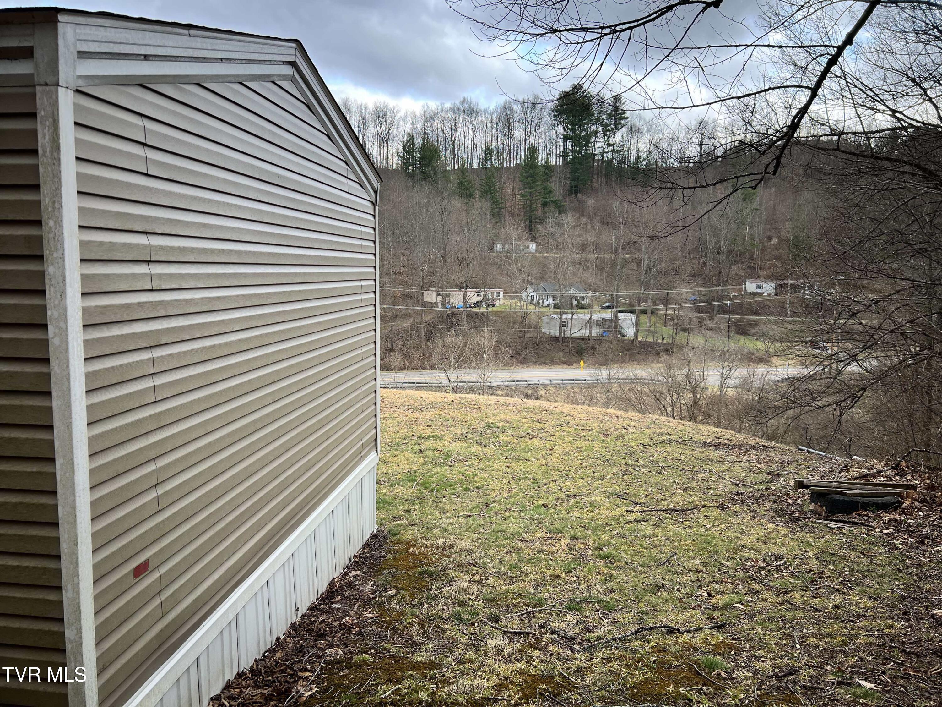 11511 Magnolia Street, Pound, Virginia image 11