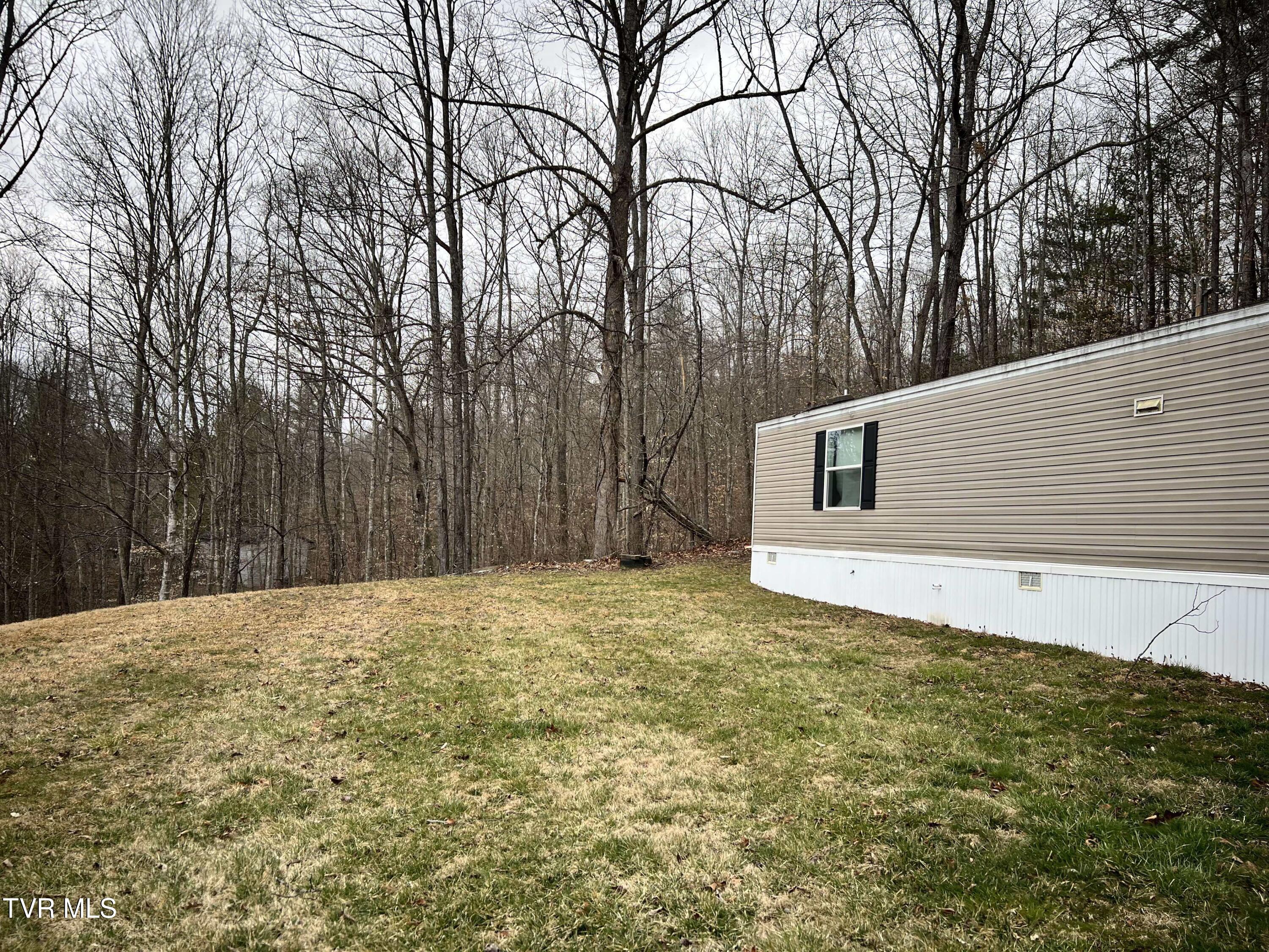 11511 Magnolia Street, Pound, Virginia image 9