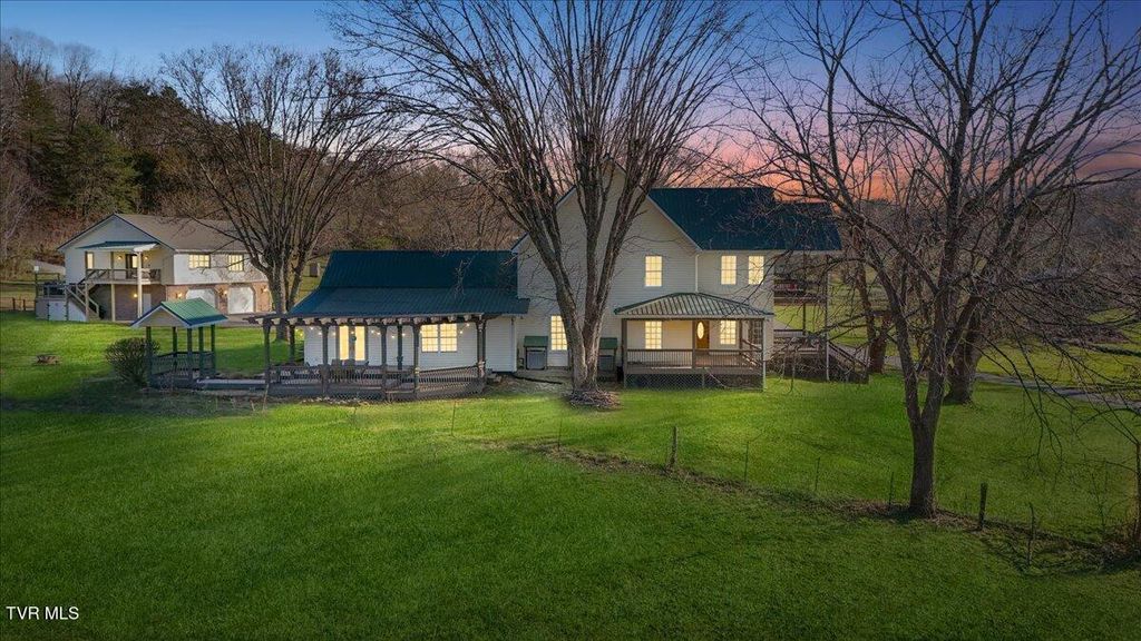 Photo of 225 Mary Lamons Road, Afton, TN 37616 (MLS # 9983366)