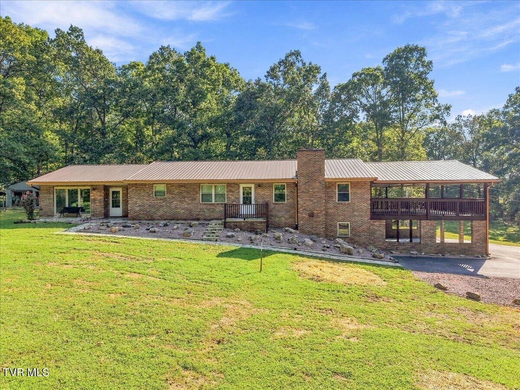 Photo of 10950 Baileyton Road, Greeneville, TN 37745 (MLS # 10000782)