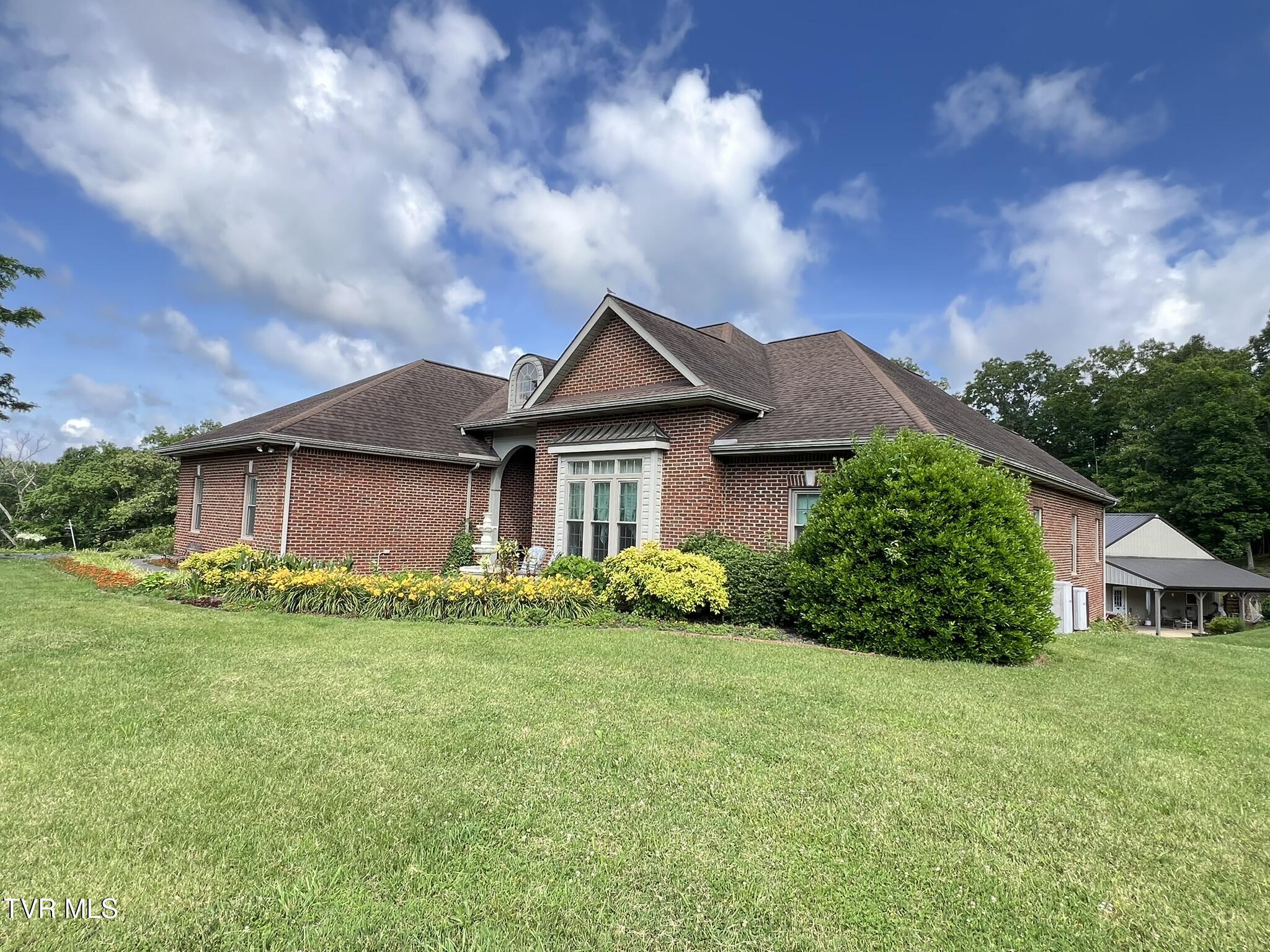18525 Horton Highway, Fall Branch, Tennessee image 3