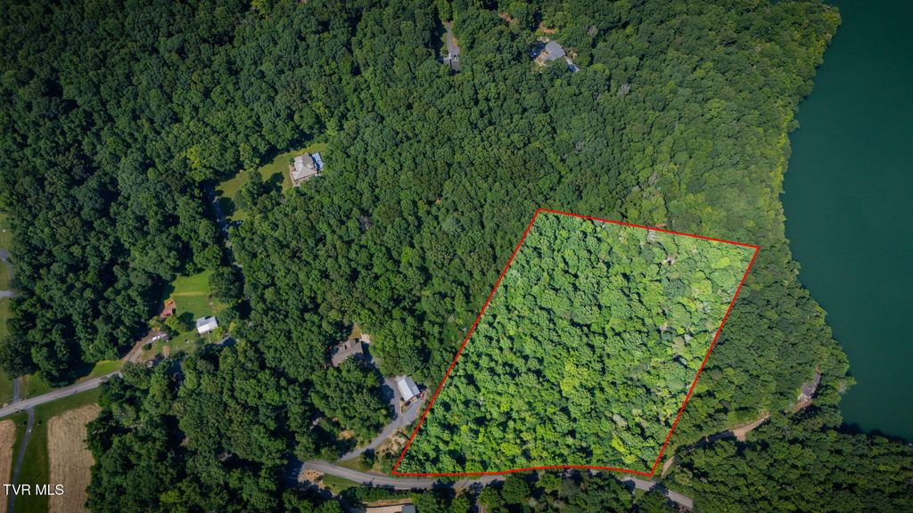 Photo of Tbd Hideaway Farm Road, Piney Flats, TN 37686 (MLS # 9990630)