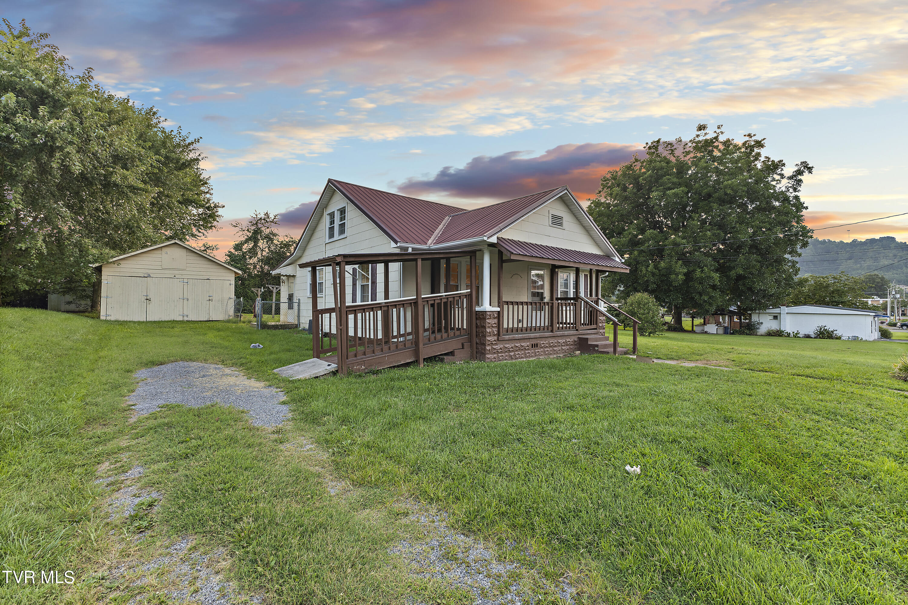 204 Hillcrest Street, Rogersville, Tennessee image 3