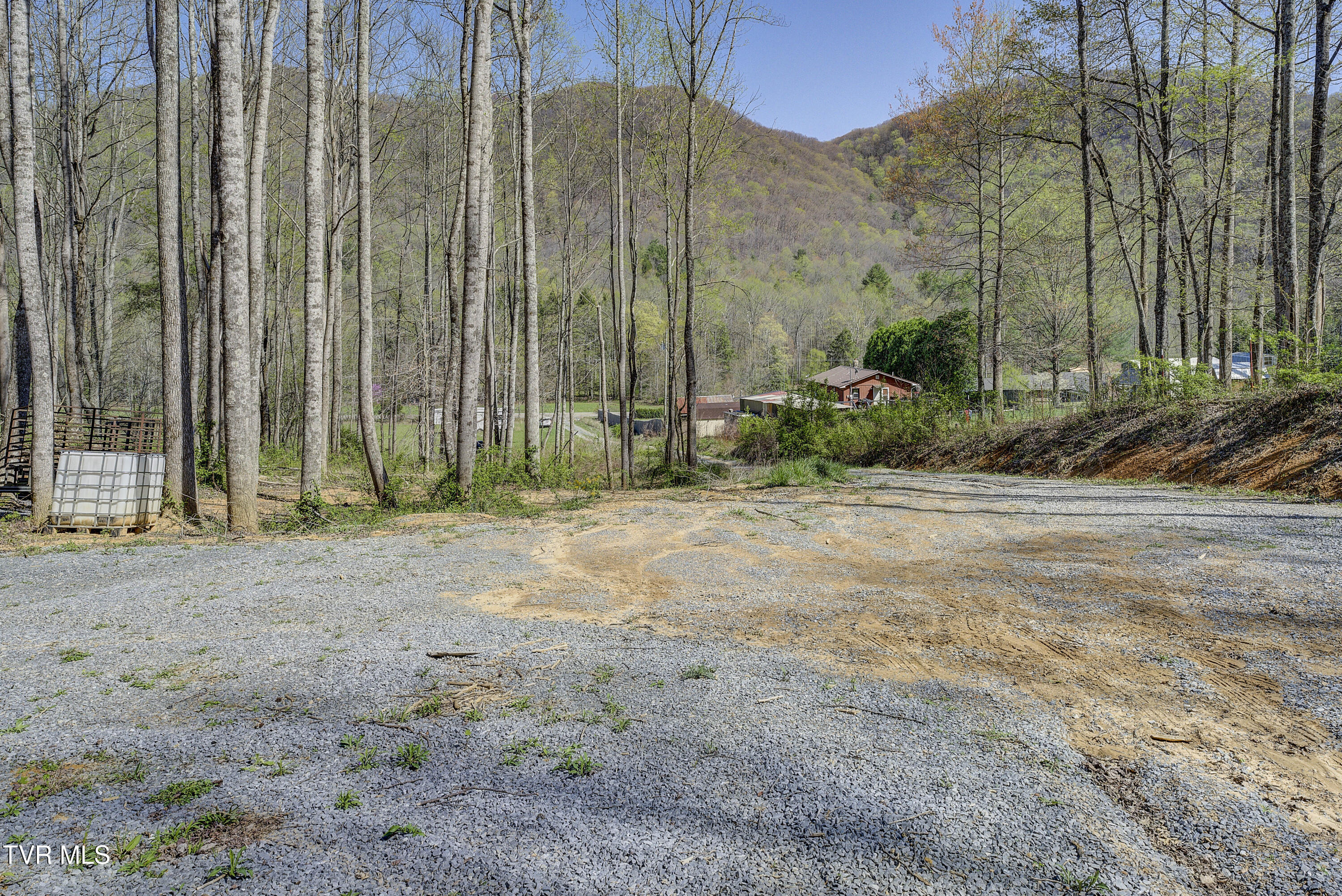 724 Dry Creek Road, Jonesborough, Tennessee image 34