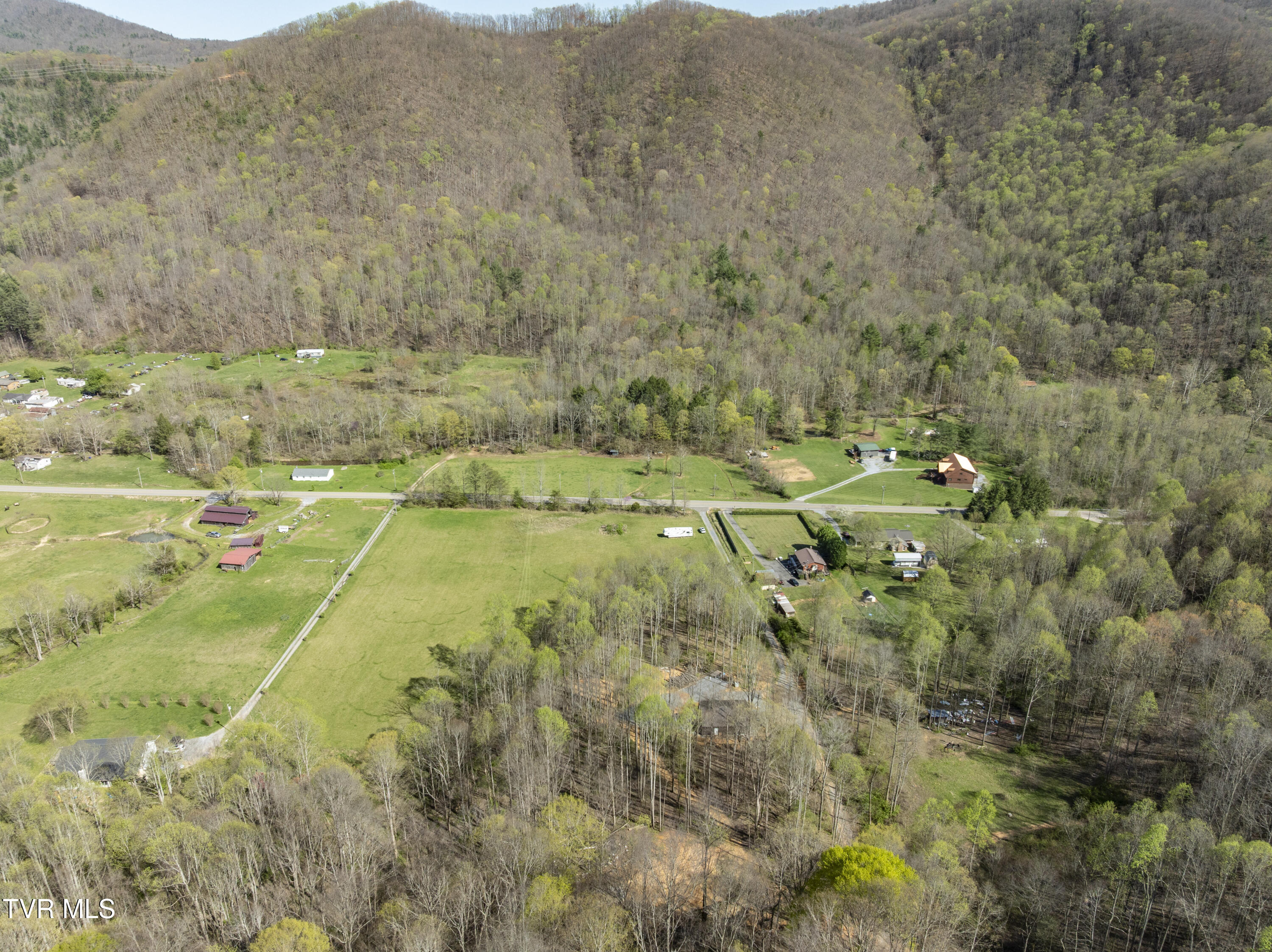 724 Dry Creek Road, Jonesborough, Tennessee image 10