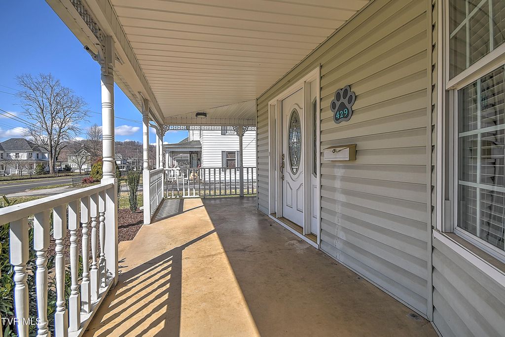 Photo of 429 Love Street, Erwin, TN 37650 (MLS # 9991682)