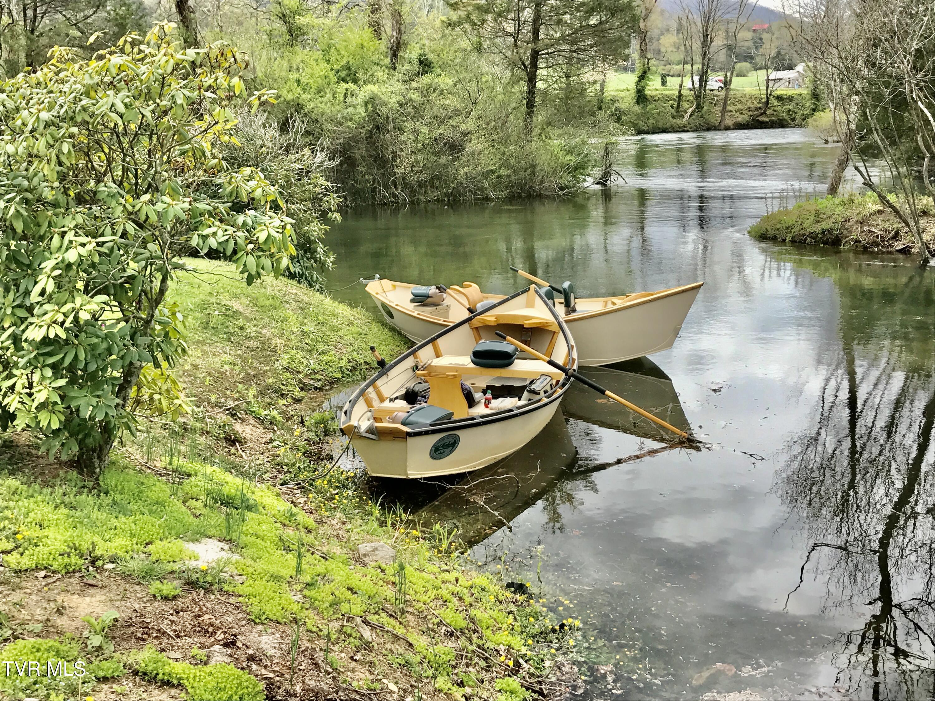 426 River Island Road