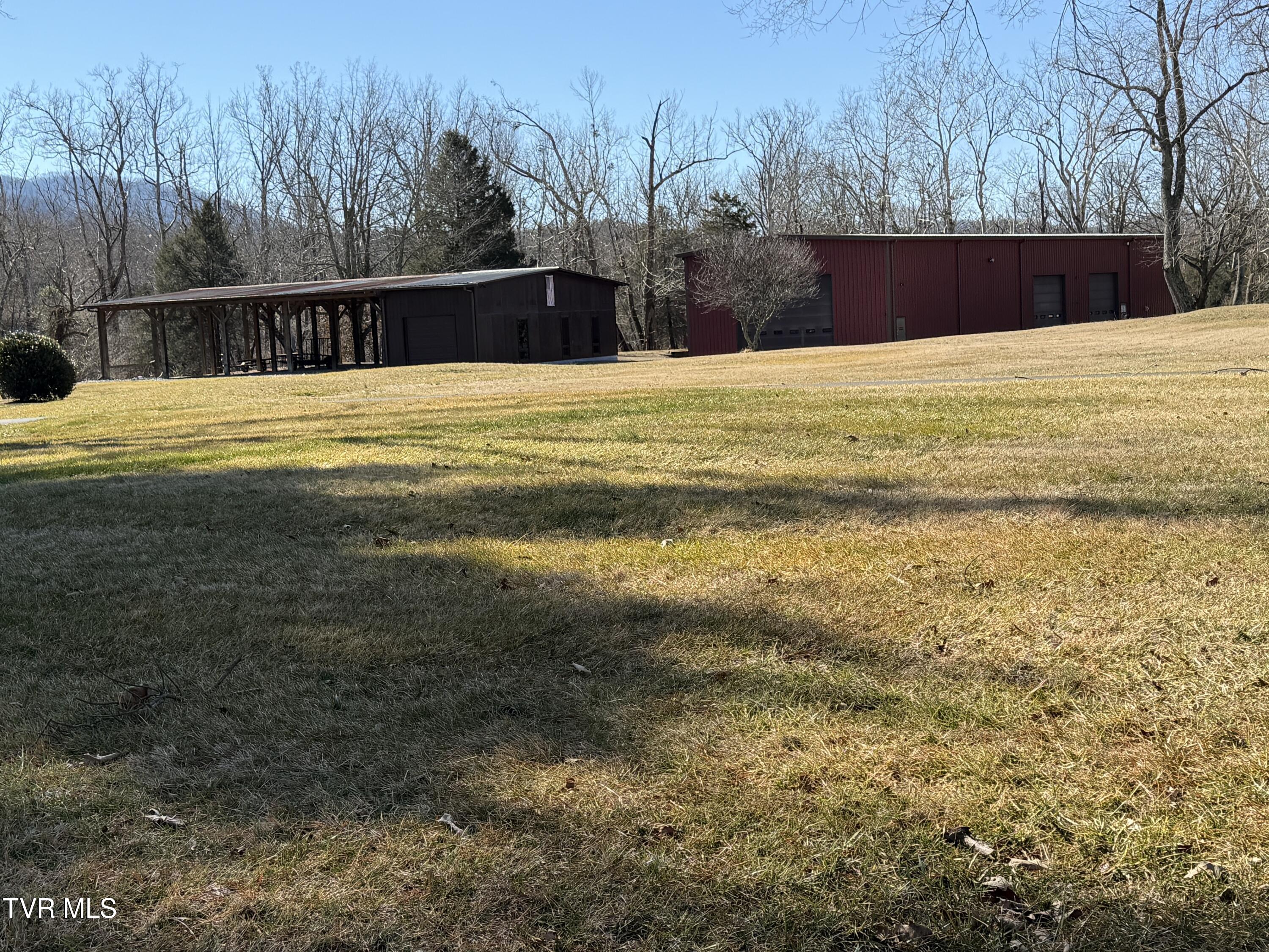 Elizabethton, Tennessee, 37643, United States, 5 Bedrooms Bedrooms, ,6 BathroomsBathrooms,Residential,Active,2019182