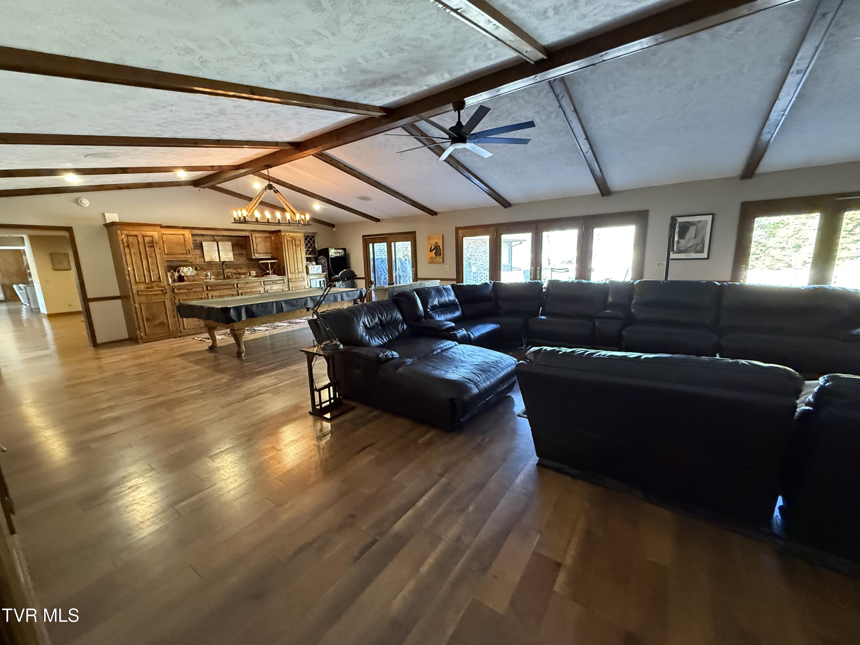 Elizabethton, Tennessee, 37643, United States, 5 Bedrooms Bedrooms, ,6 BathroomsBathrooms,Residential,Active,2019182