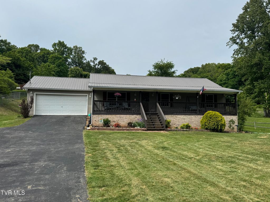 Photo of 727 Fleetwood Avenue, Church Hill, TN 37642 (MLS # 9994936)