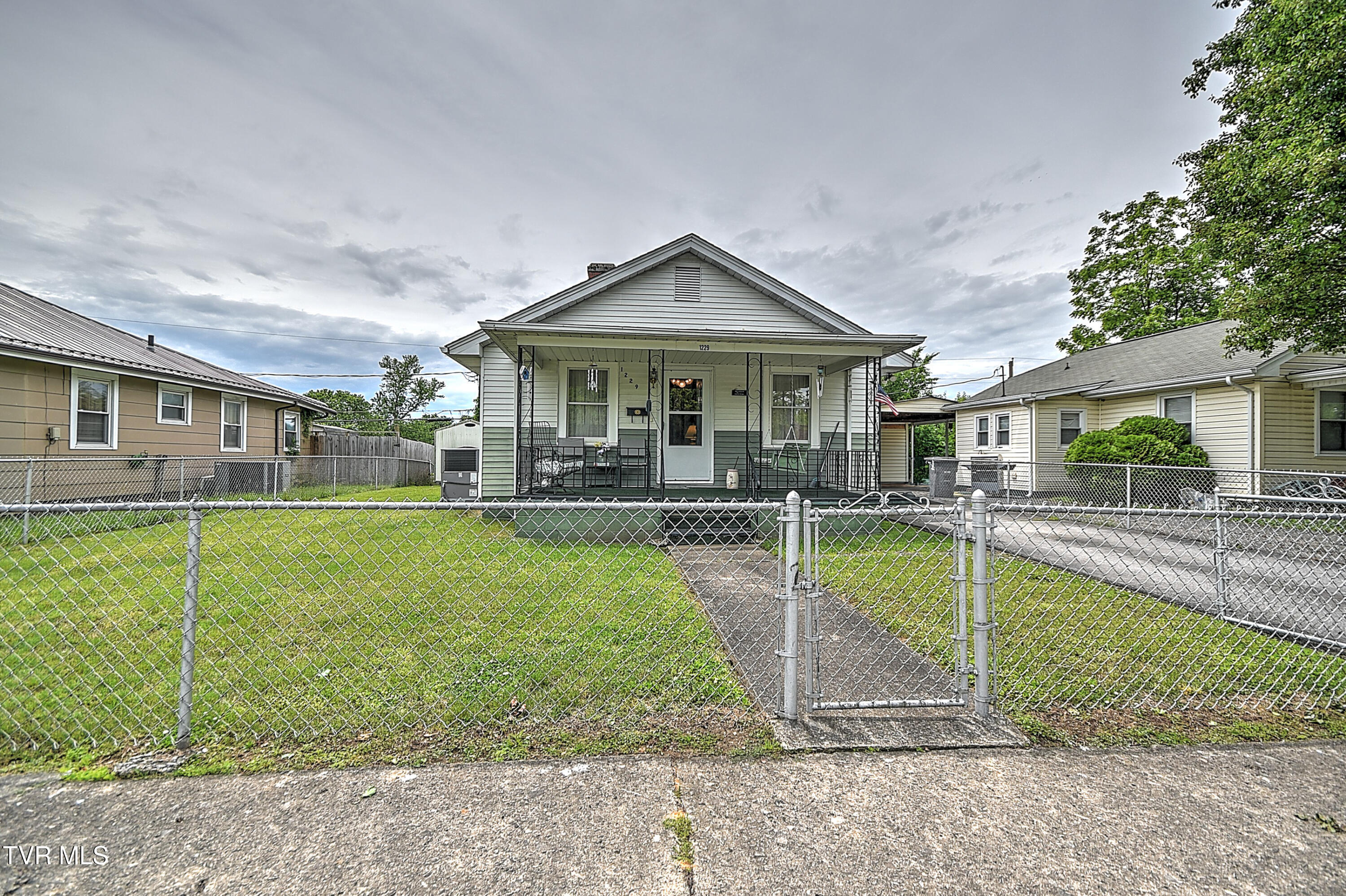 1229 Holyoke Street, Kingsport, Tennessee image 1