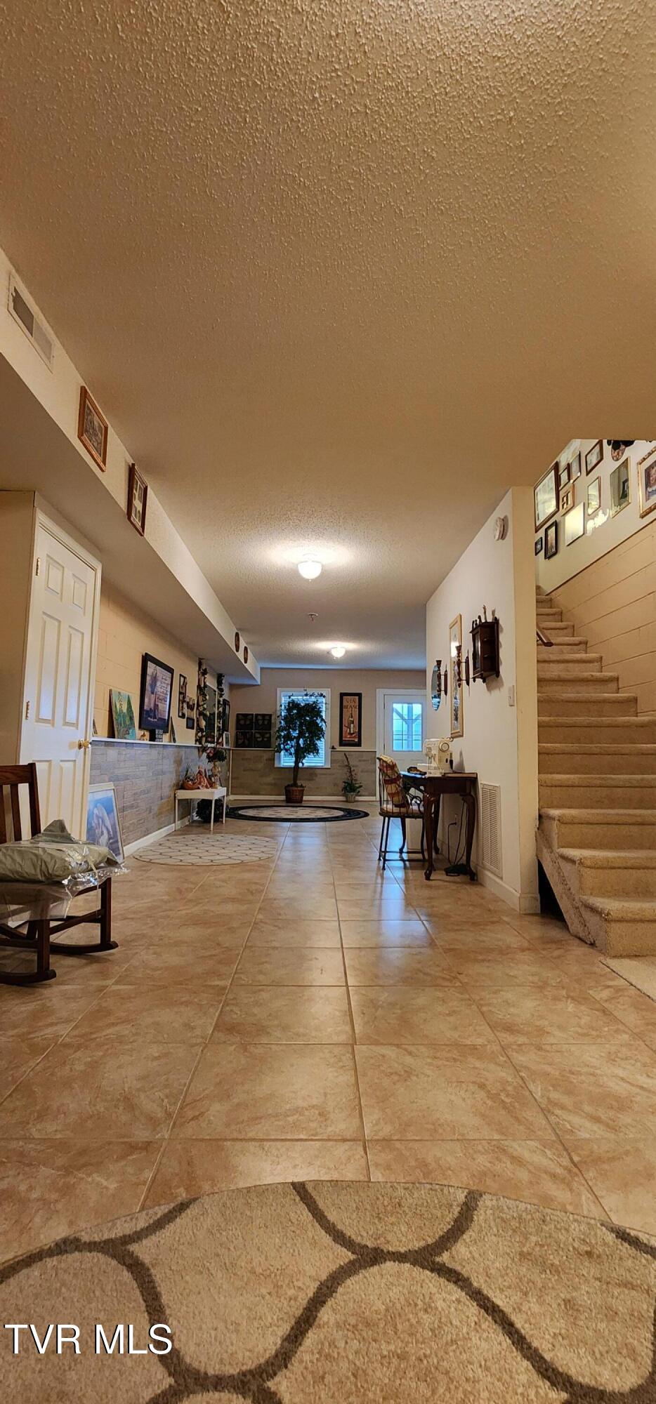 173 Monarch Drive, Bristol, Virginia image 25