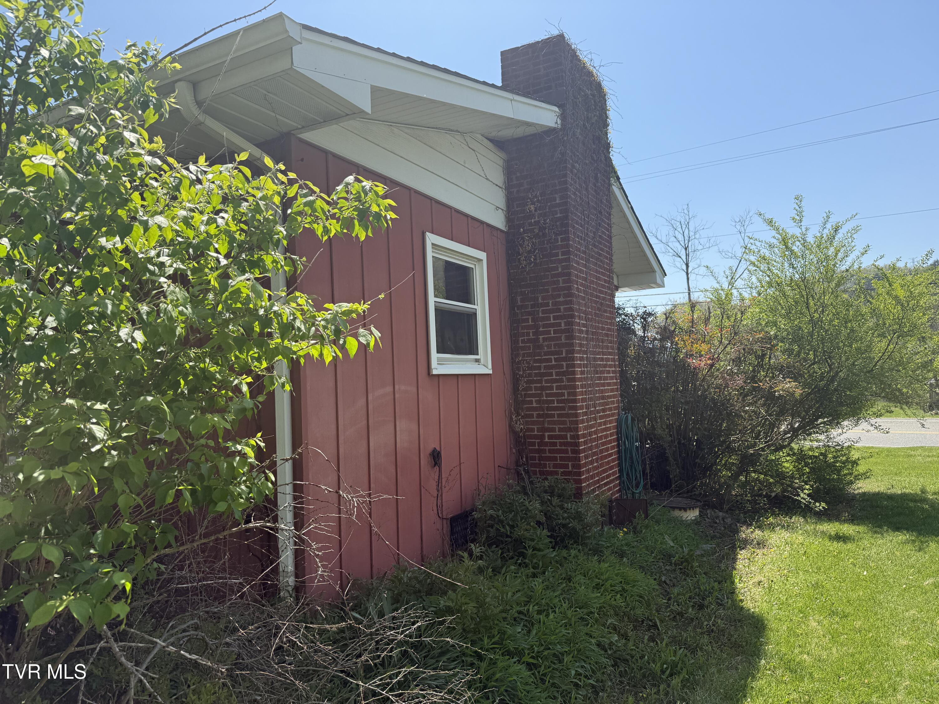 467 Bunker Hill Road, Bluff City, Tennessee image 15