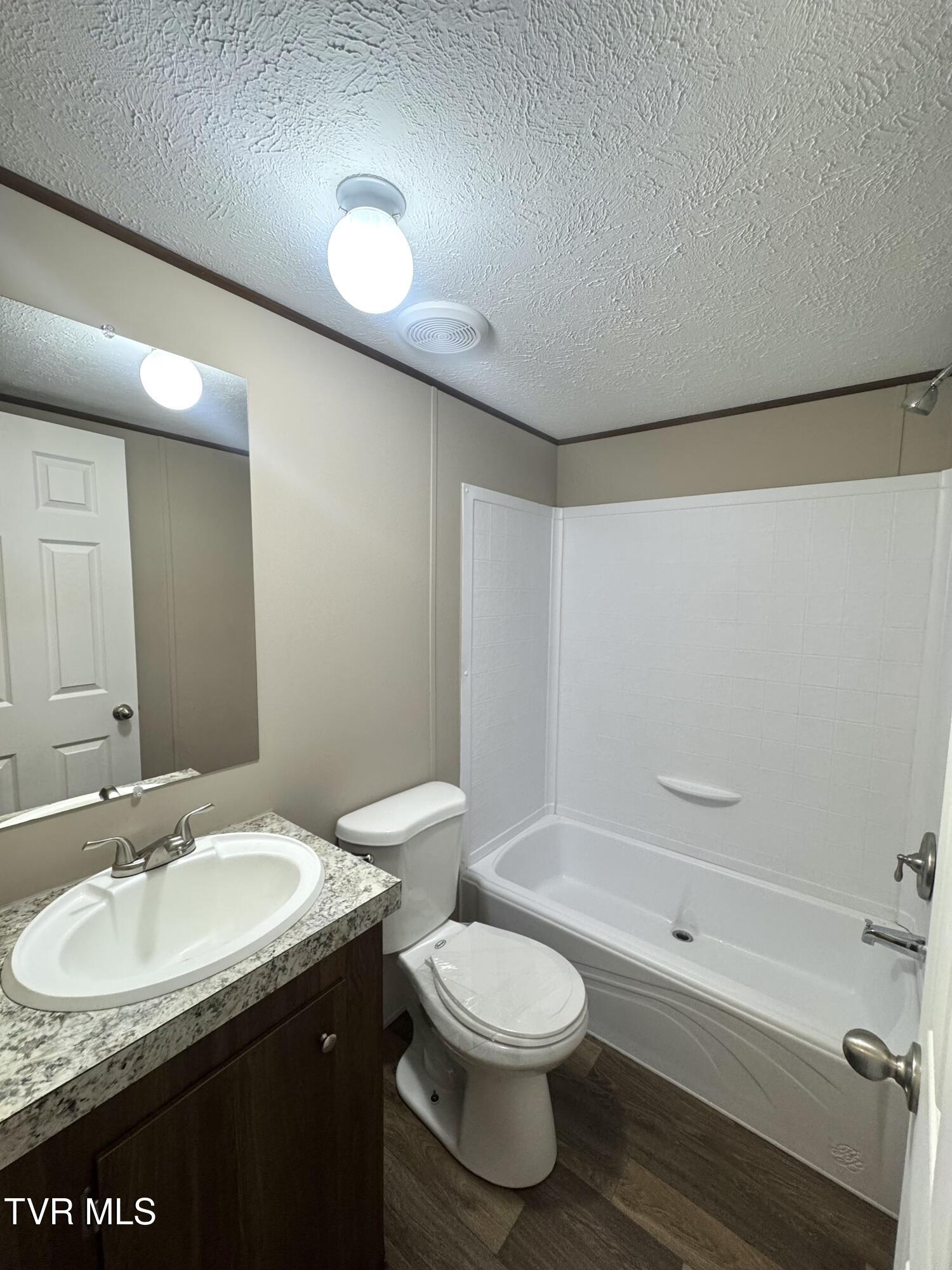 236 Redwood Drive, Raven, Virginia image 8