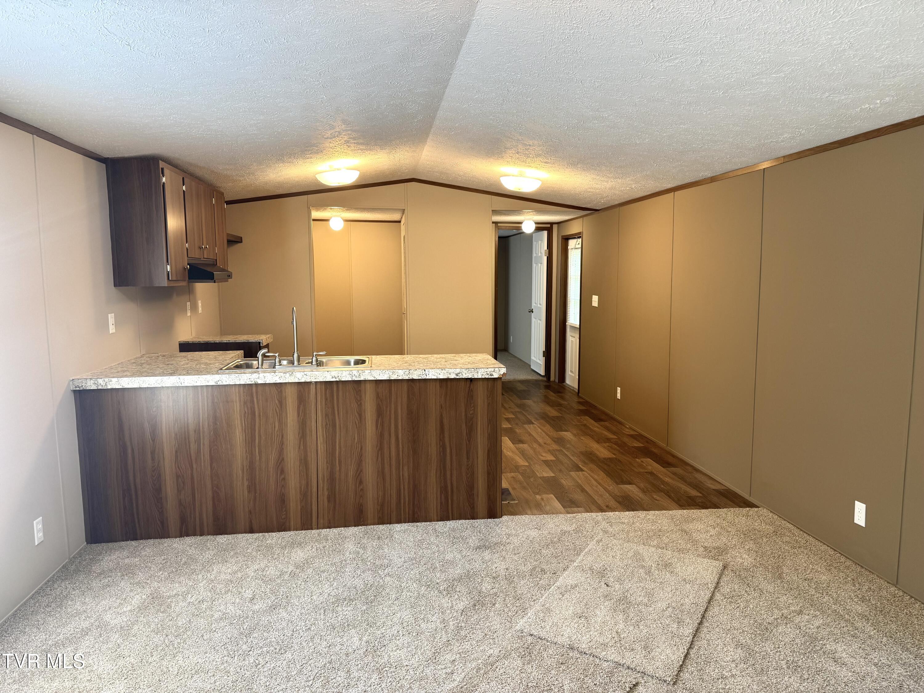 236 Redwood Drive, Raven, Virginia image 19