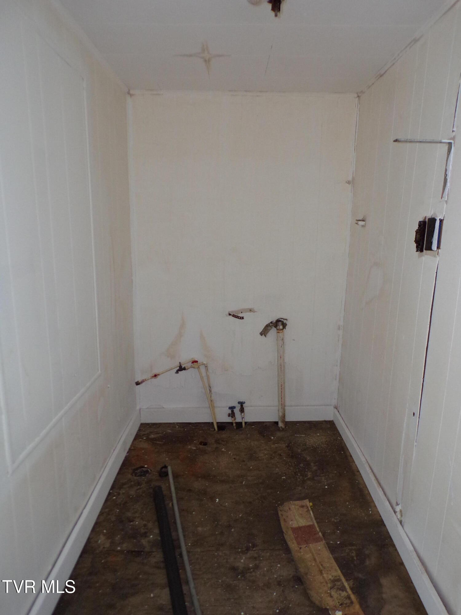 2342 Roda Road, Appalachia, Virginia image 24