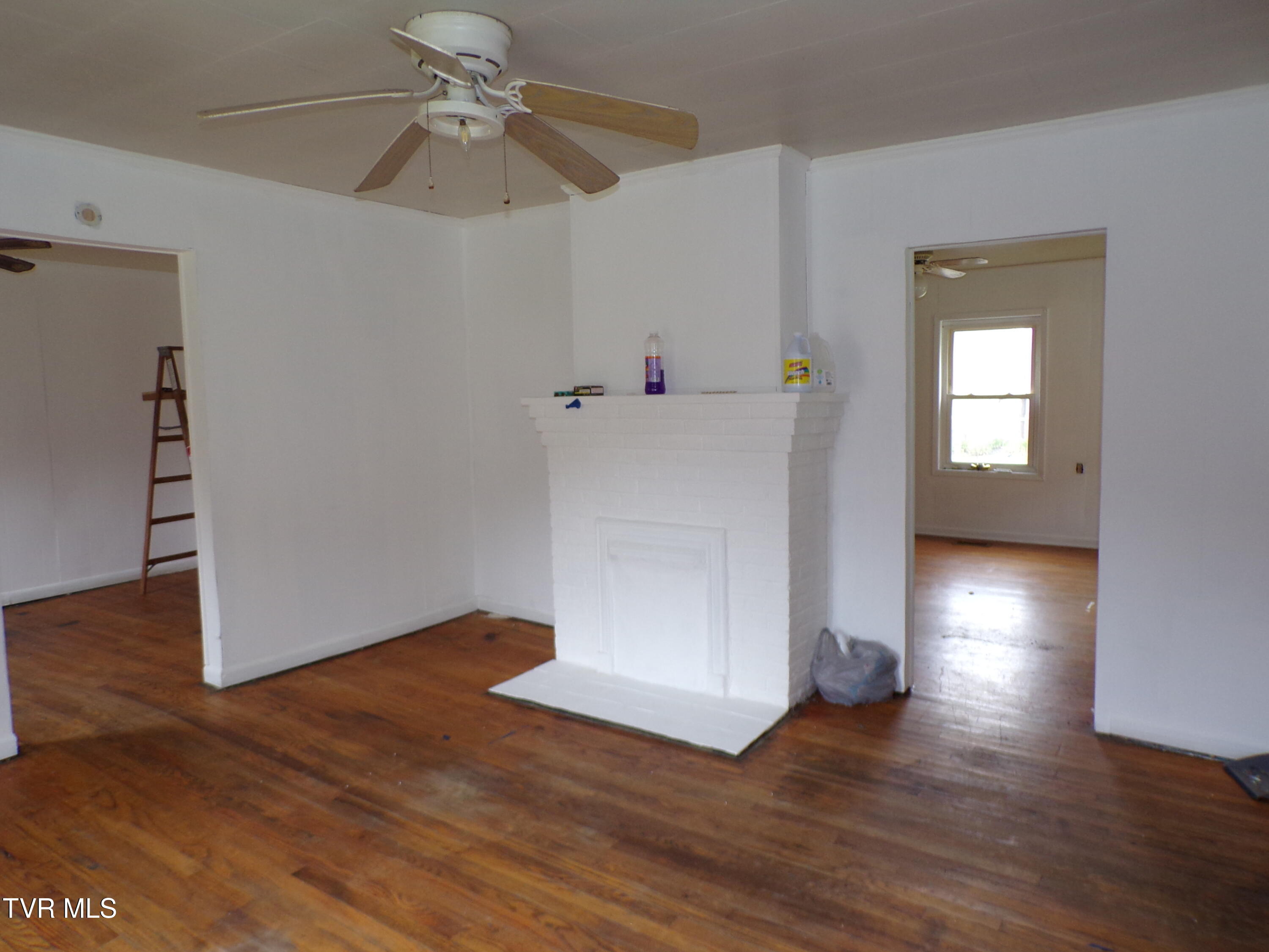 2342 Roda Road, Appalachia, Virginia image 10