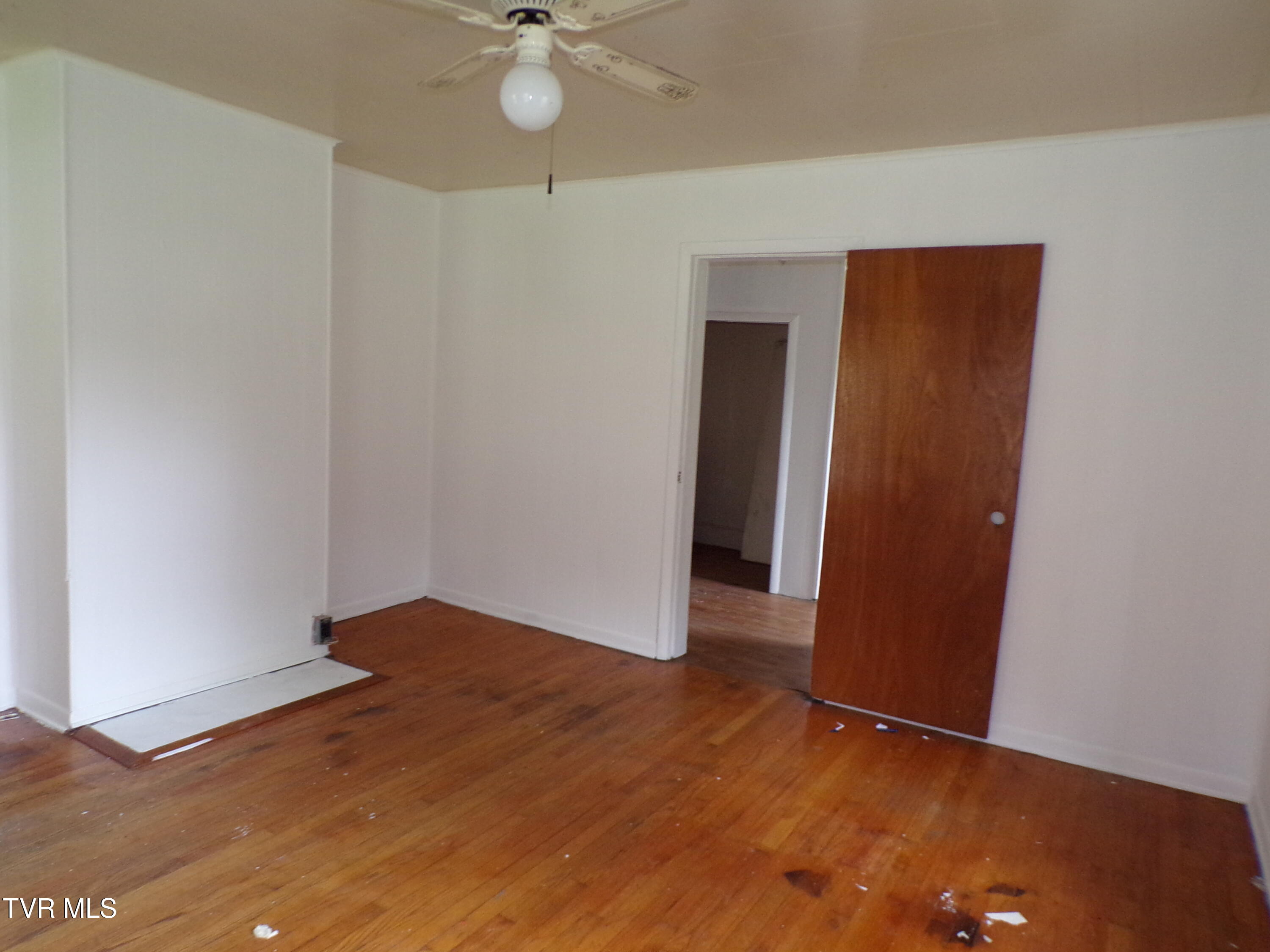 2342 Roda Road, Appalachia, Virginia image 19