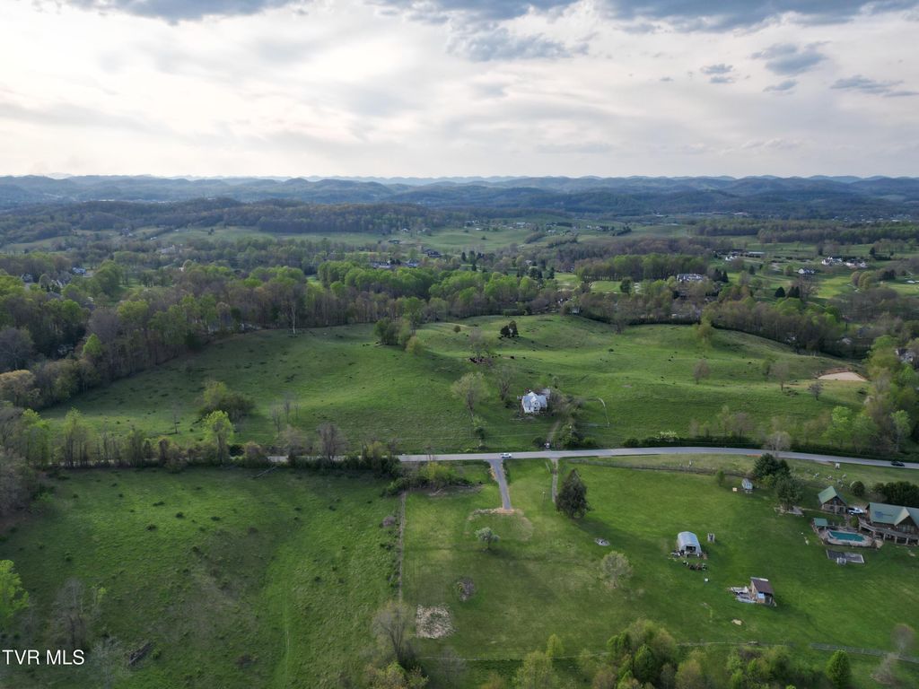 Photo of 15395 Old Jonesboro Road, Bristol, VA 24202 (MLS # 9994244)