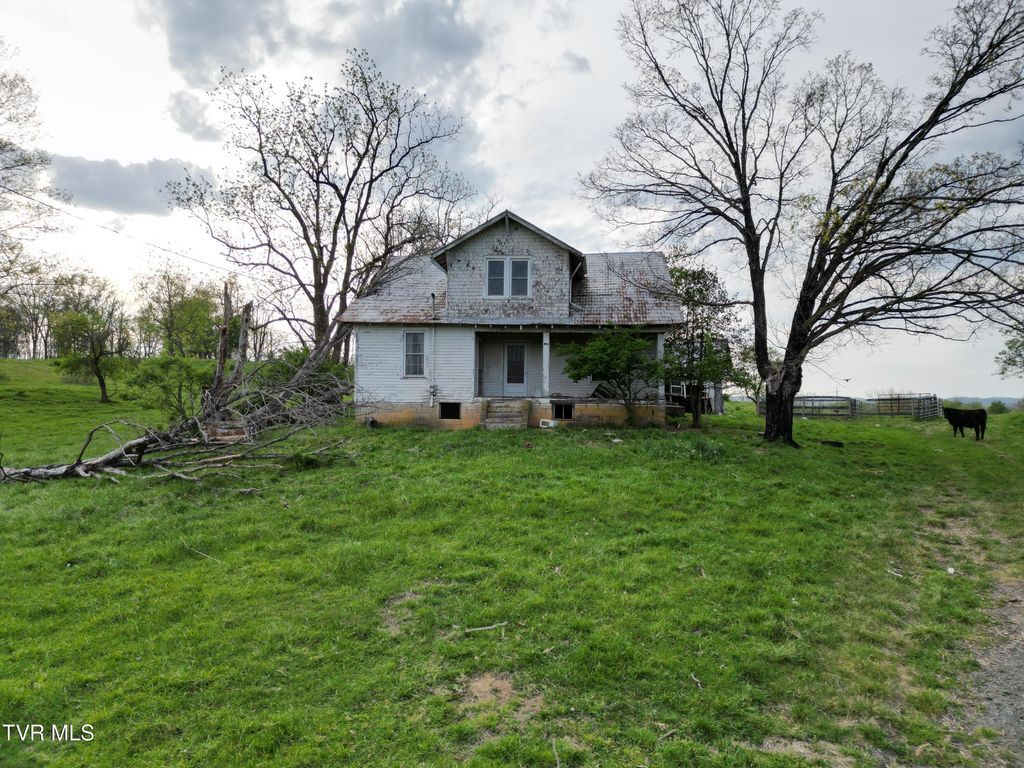 Photo of 15395 Old Jonesboro Road, Bristol, VA 24202 (MLS # 9994244)